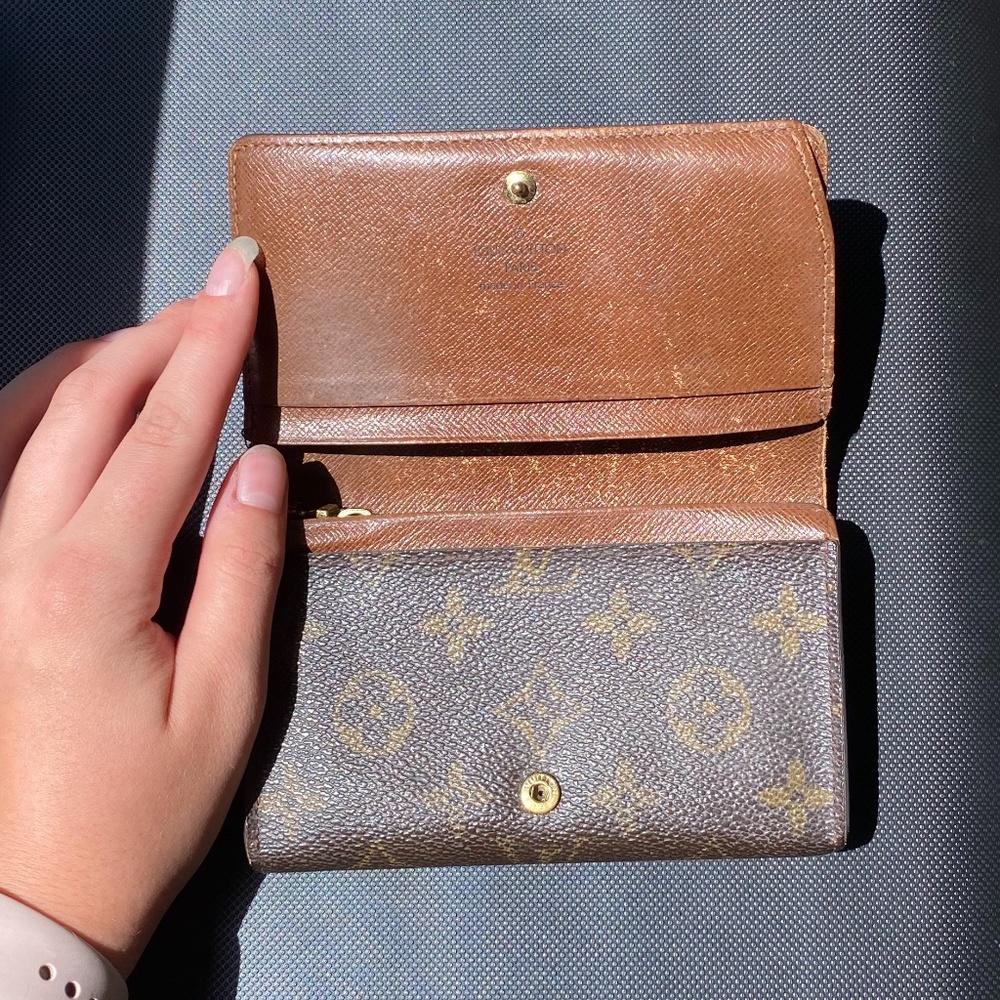 Authentic Vintage Louis Vuitton Snap Wallet